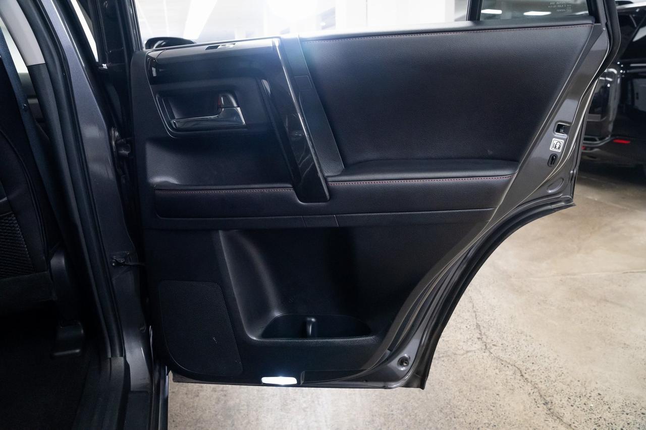 2018 Toyota 4Runner TRD Off-Road Heated Seats Premium Package Portland OR