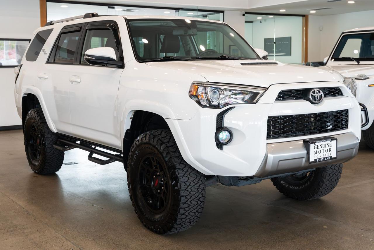 2018 Toyota 4Runner TRD Off-Road Premium