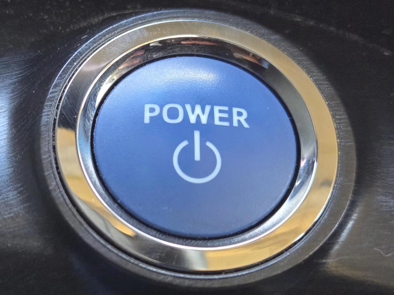 2018 Toyota AVALON XLE PREMIUM HYBRID Vacaville CA