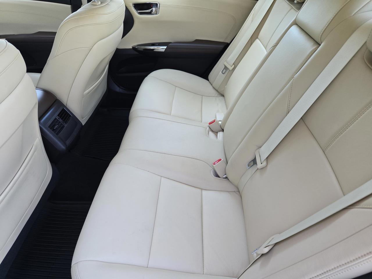 2018 Toyota AVALON XLE PREMIUM HYBRID Vacaville CA