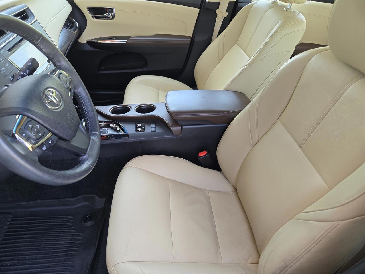 2018 Toyota AVALON XLE PREMIUM HYBRID Vacaville CA