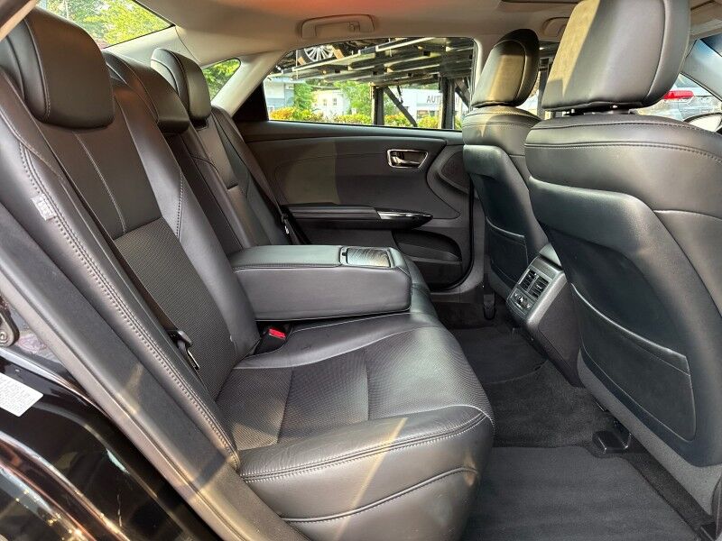 2018 Toyota Avalon Limited Arlington VA