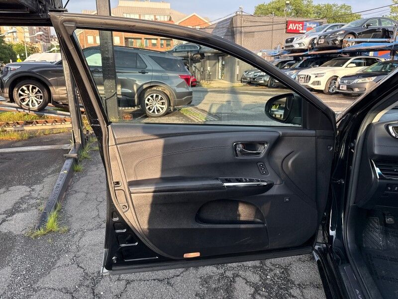 2018 Toyota Avalon Limited Arlington VA