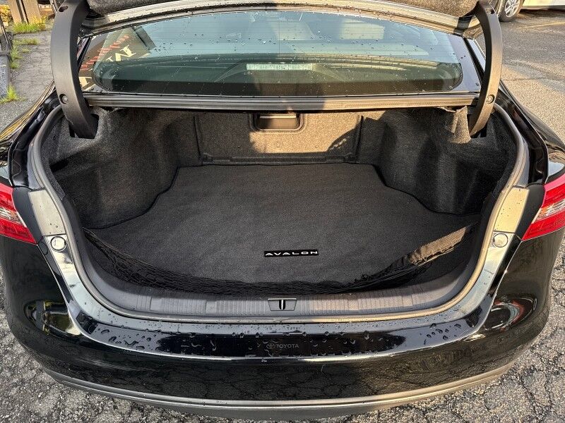 2018 Toyota Avalon Limited Arlington VA
