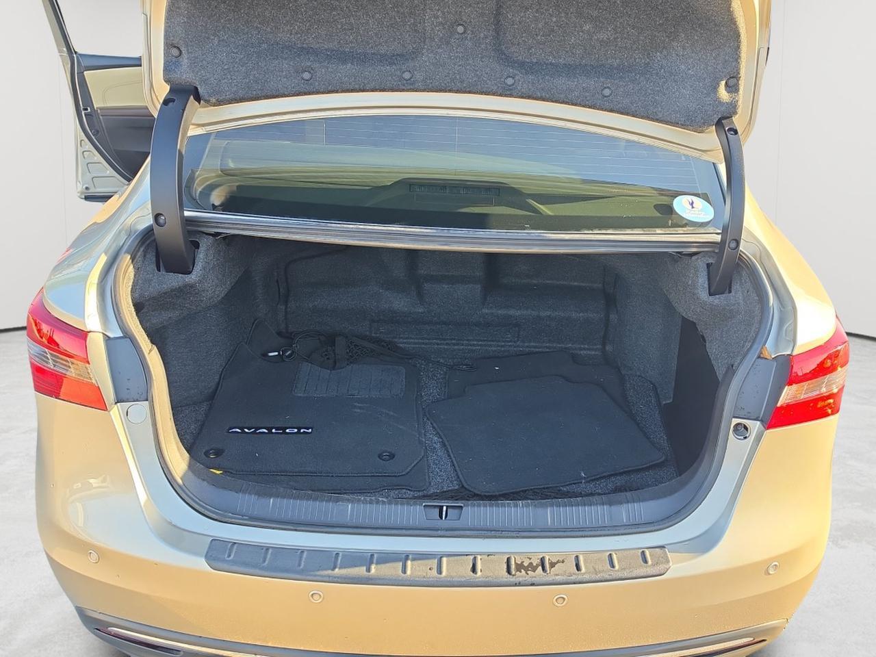 2018 Toyota Avalon Limited