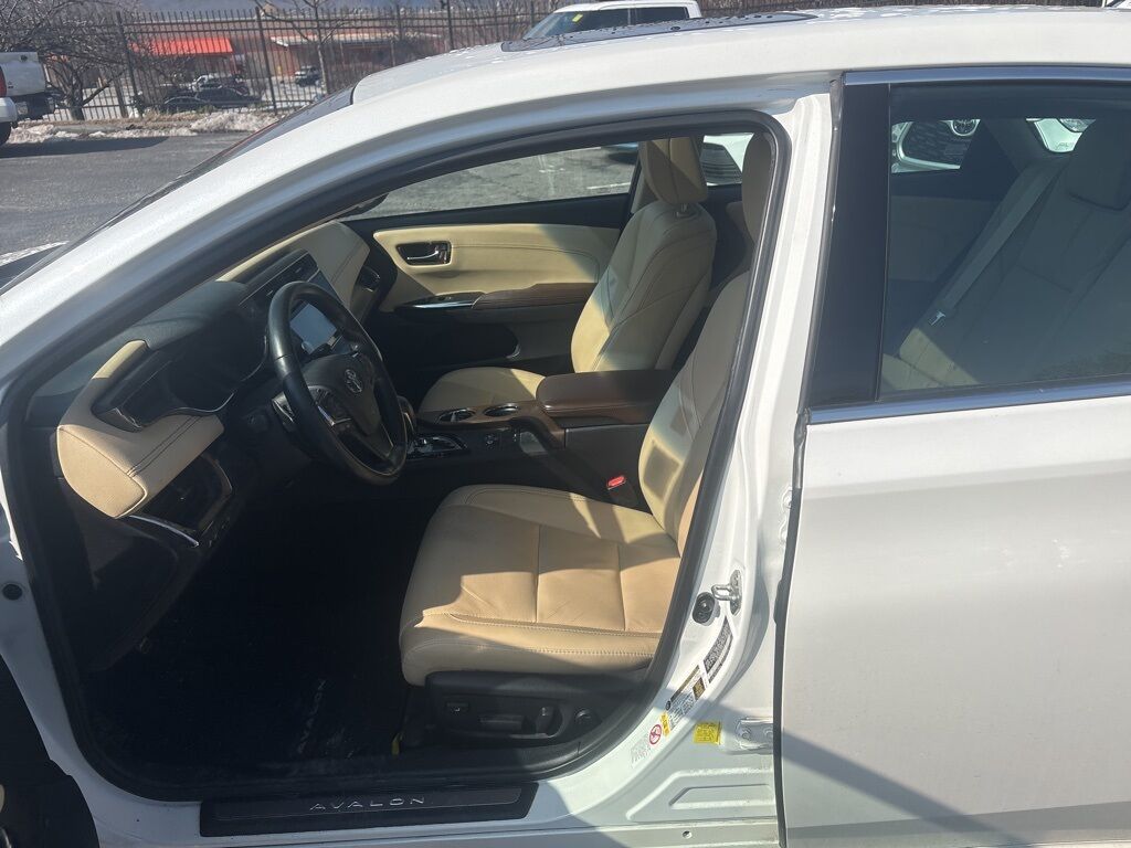 2018 Toyota Avalon Limited Cockeysville MD