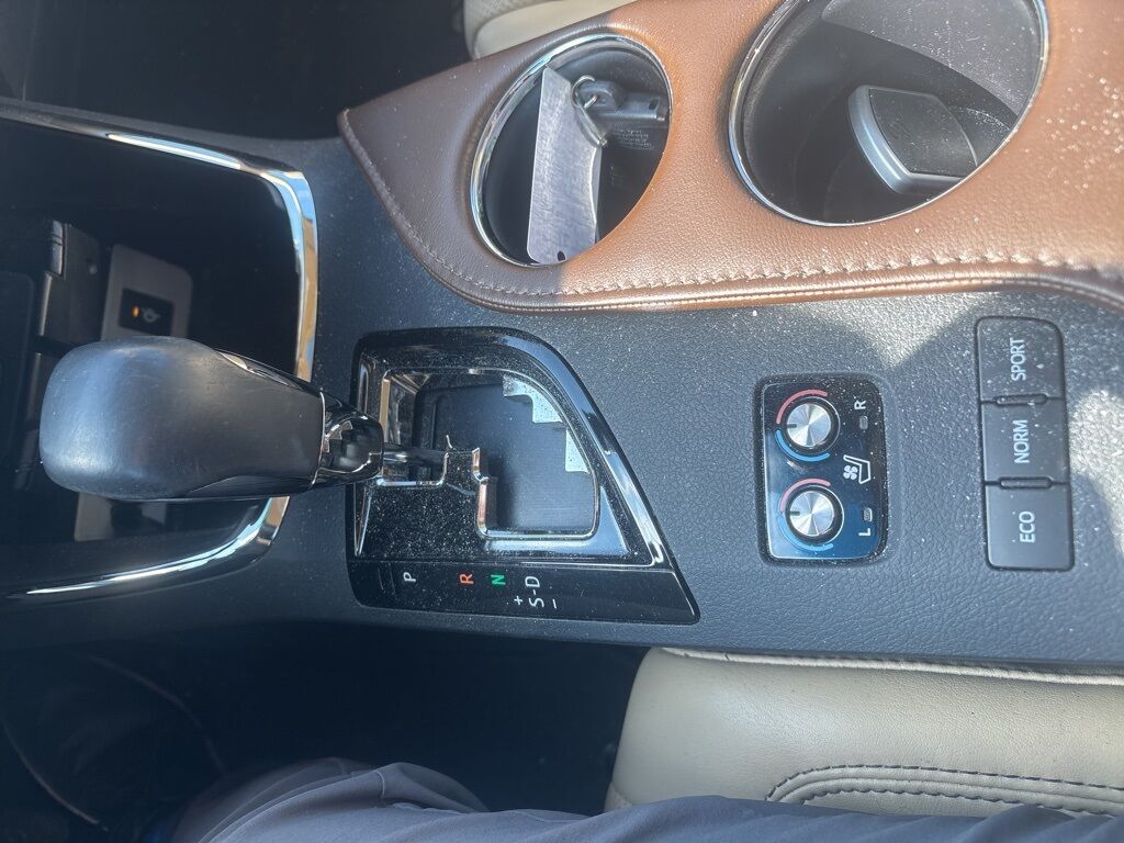 2018 Toyota Avalon Limited Cockeysville MD