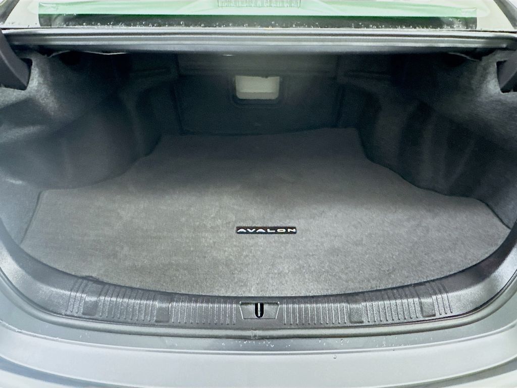 2018 Toyota Avalon XLE Premium Kennewick WA