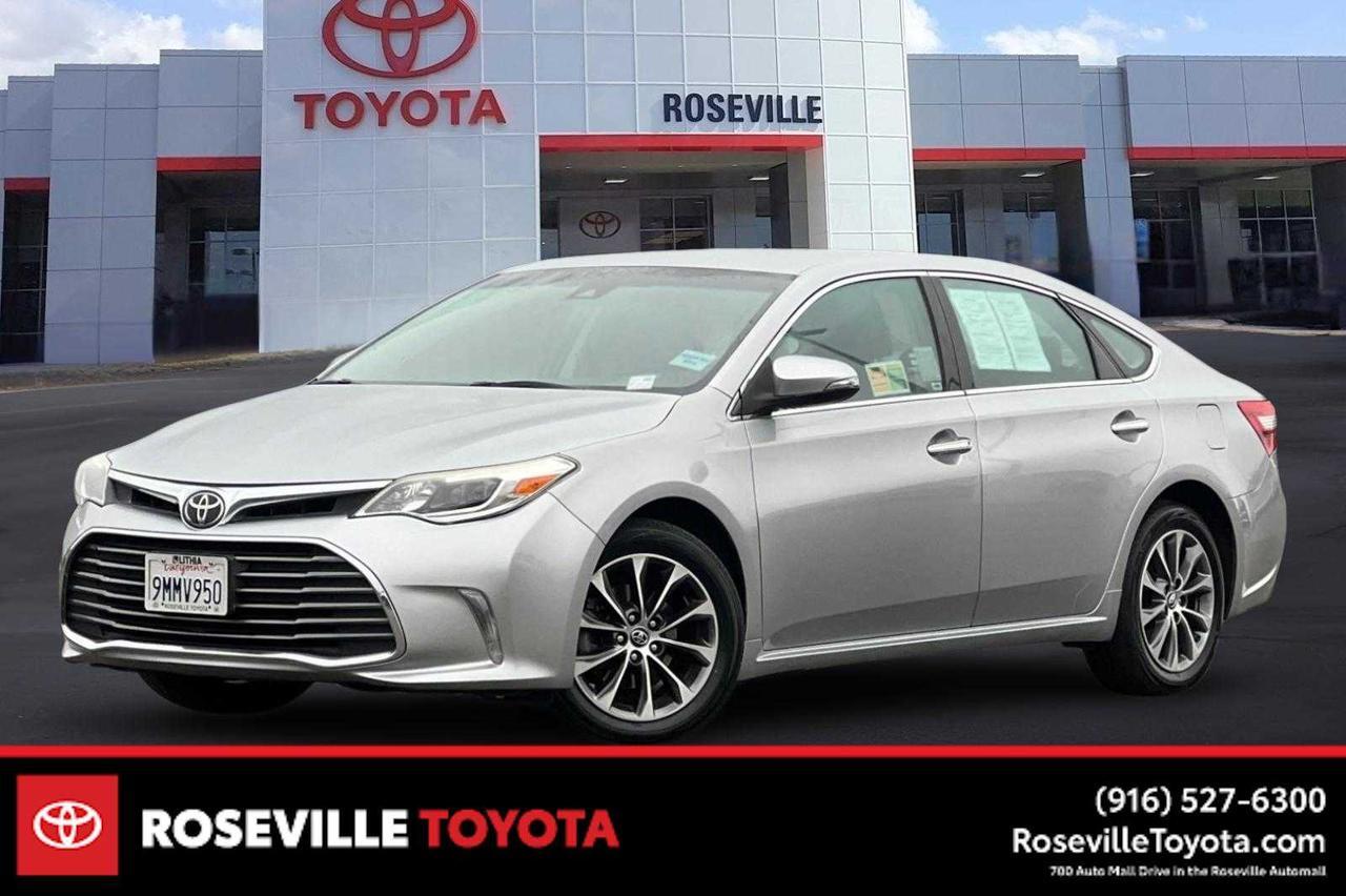 2018 Toyota Avalon XLE