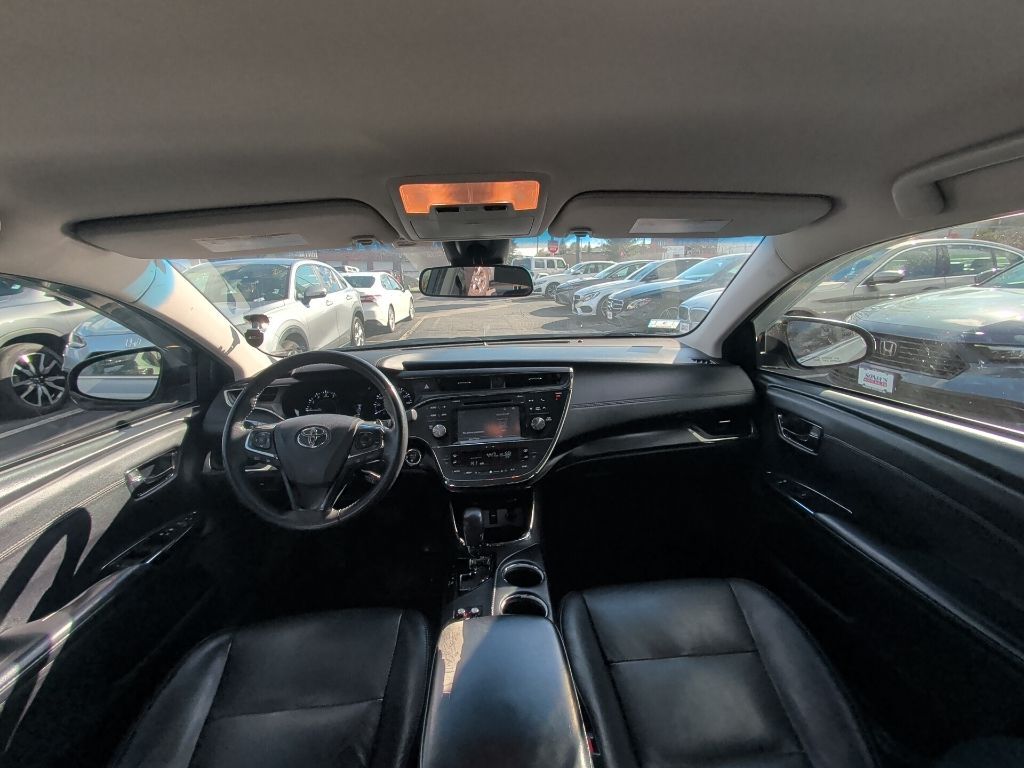 2018 Toyota Avalon XLE Worcester MA