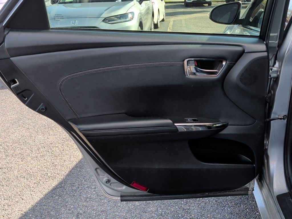 2018 Toyota Avalon XLE Worcester MA