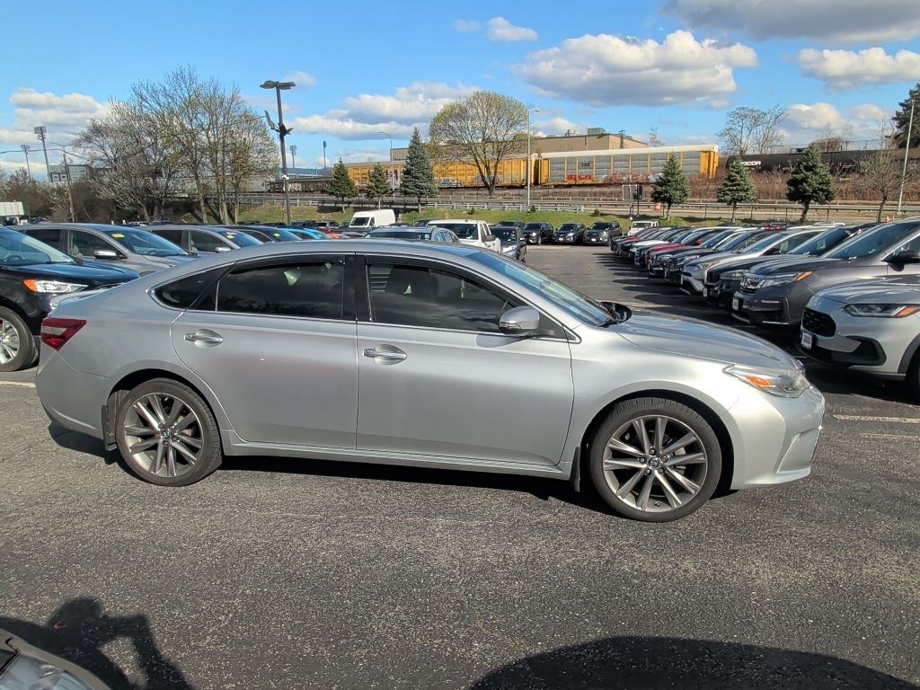 2018 Toyota Avalon XLE Worcester MA