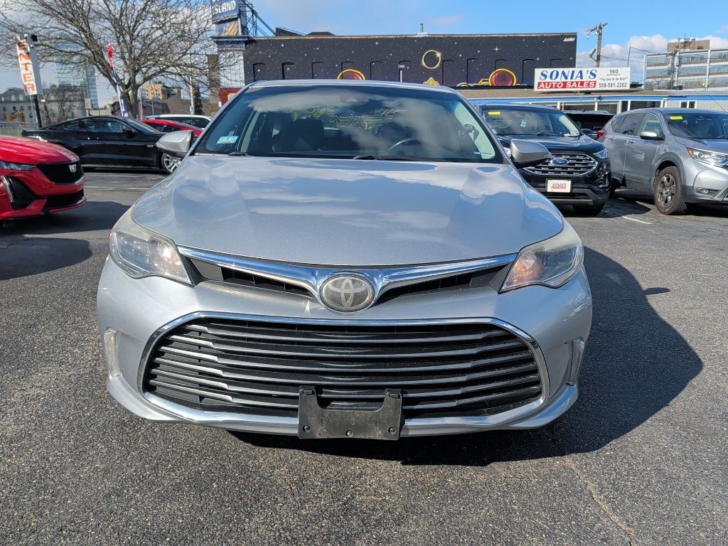 2018 Toyota Avalon XLE