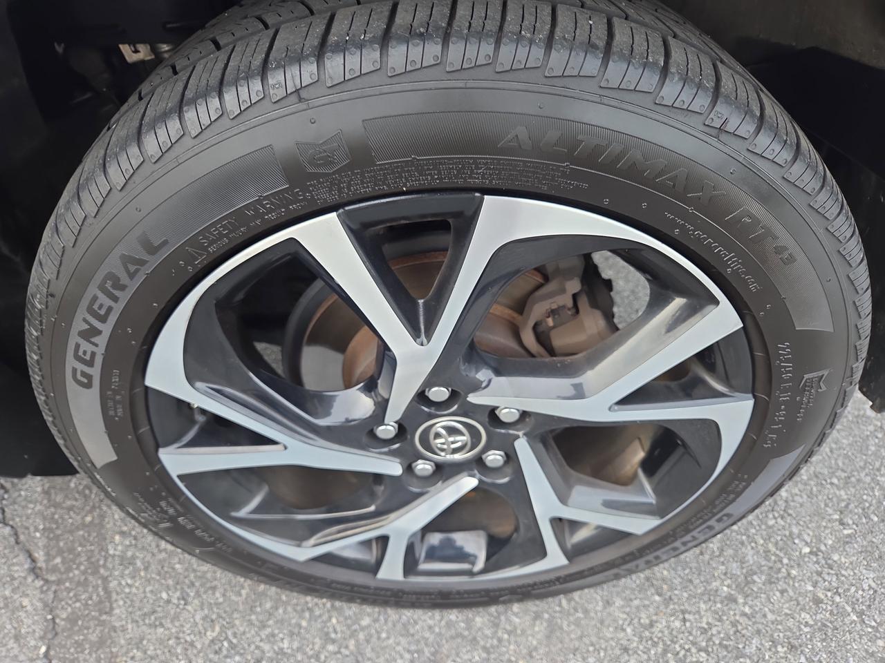 2018 Toyota C-HR XLE Hamburg PA