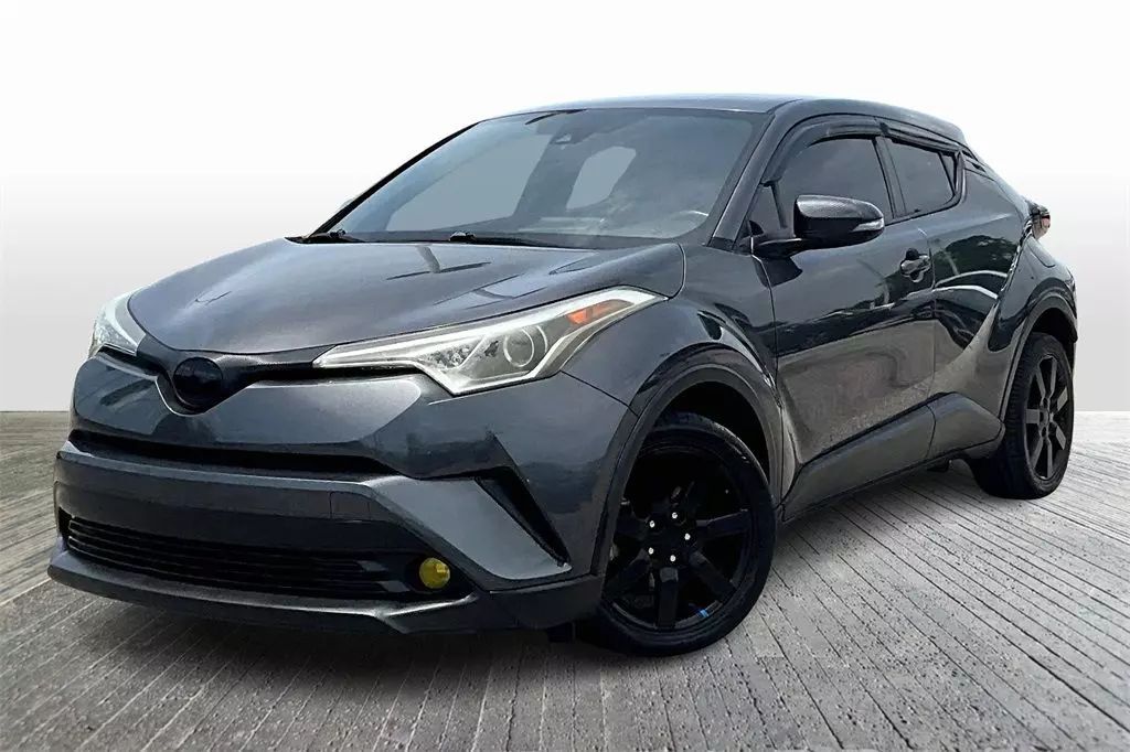 2018 Toyota C-HR XLE Premium Sport Utility 4D