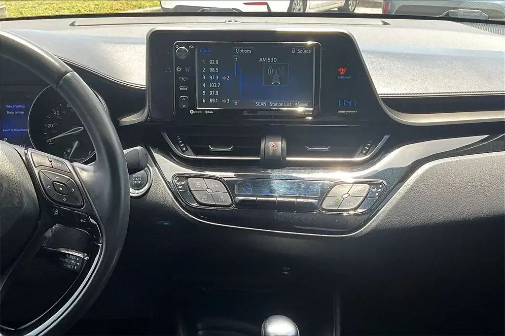 2018 Toyota C-HR XLE Premium Sport Utility 4D Maitland FL