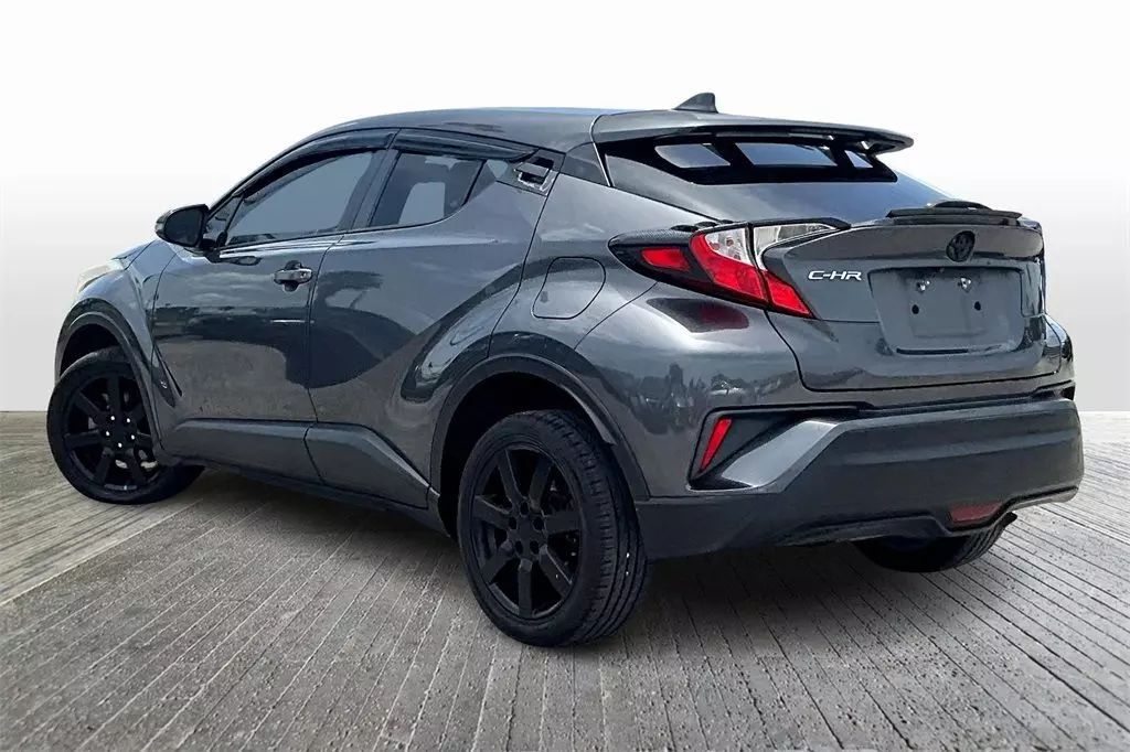 2018 Toyota C-HR XLE Premium Sport Utility 4D Maitland FL