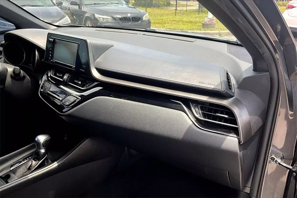 2018 Toyota C-HR XLE Premium Sport Utility 4D Maitland FL
