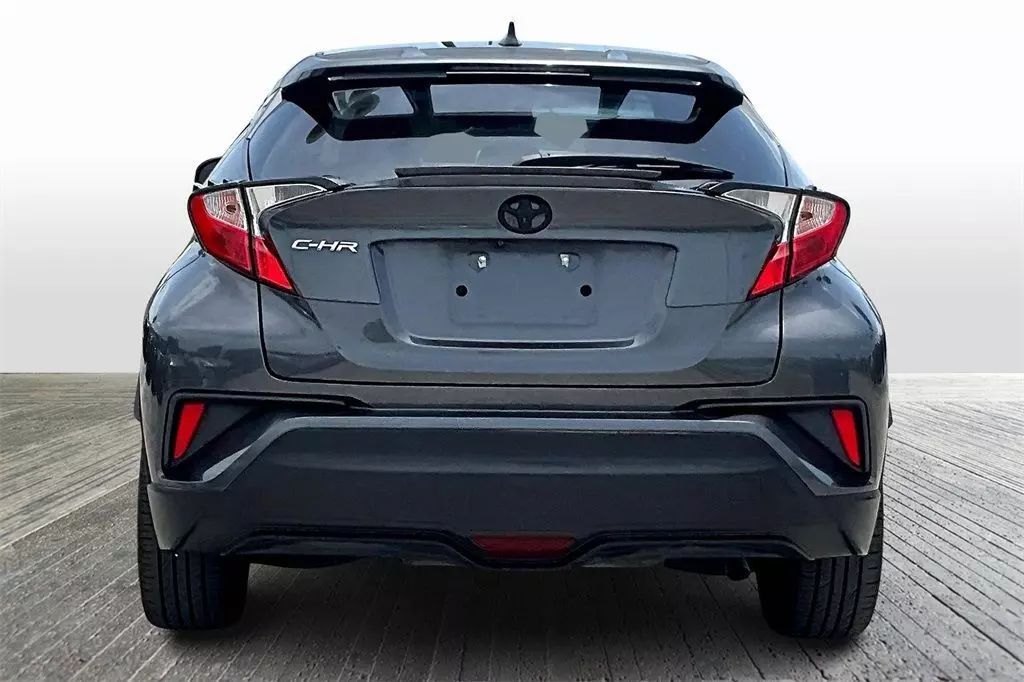 2018 Toyota C-HR XLE Premium Sport Utility 4D Maitland FL