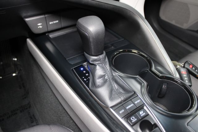 2018 Toyota Camry Hybrid LE Chantilly VA