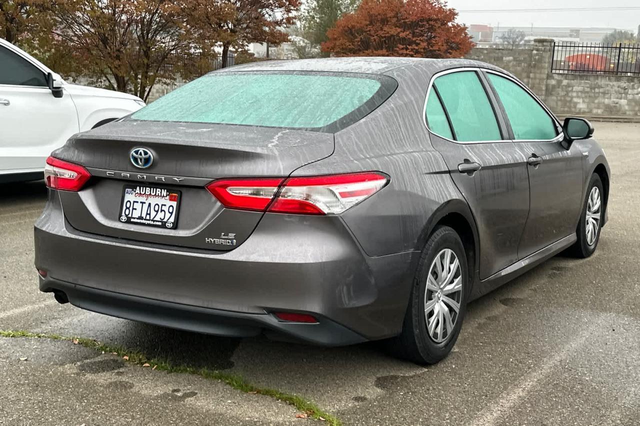 2018 Toyota Camry Hybrid LE