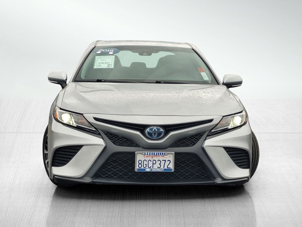 2018 Toyota Camry Hybrid SE