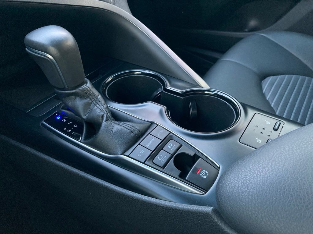 2018 Toyota Camry Hybrid SE San Antonio TX
