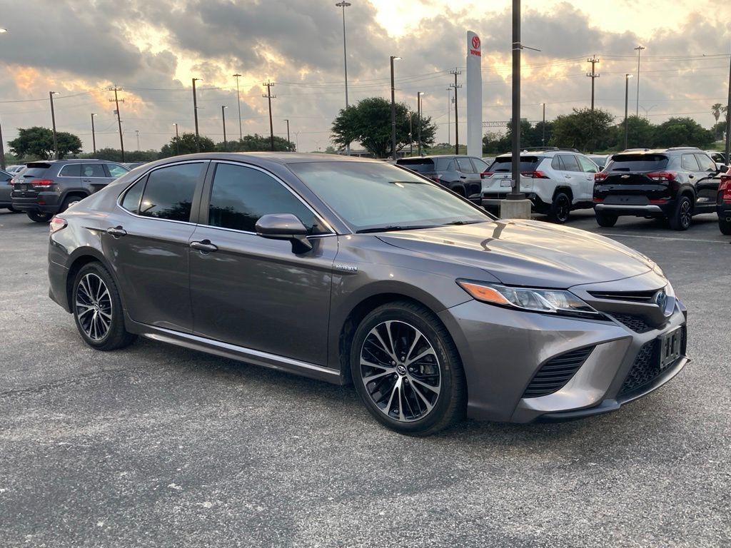 2018 Toyota Camry Hybrid SE San Antonio TX