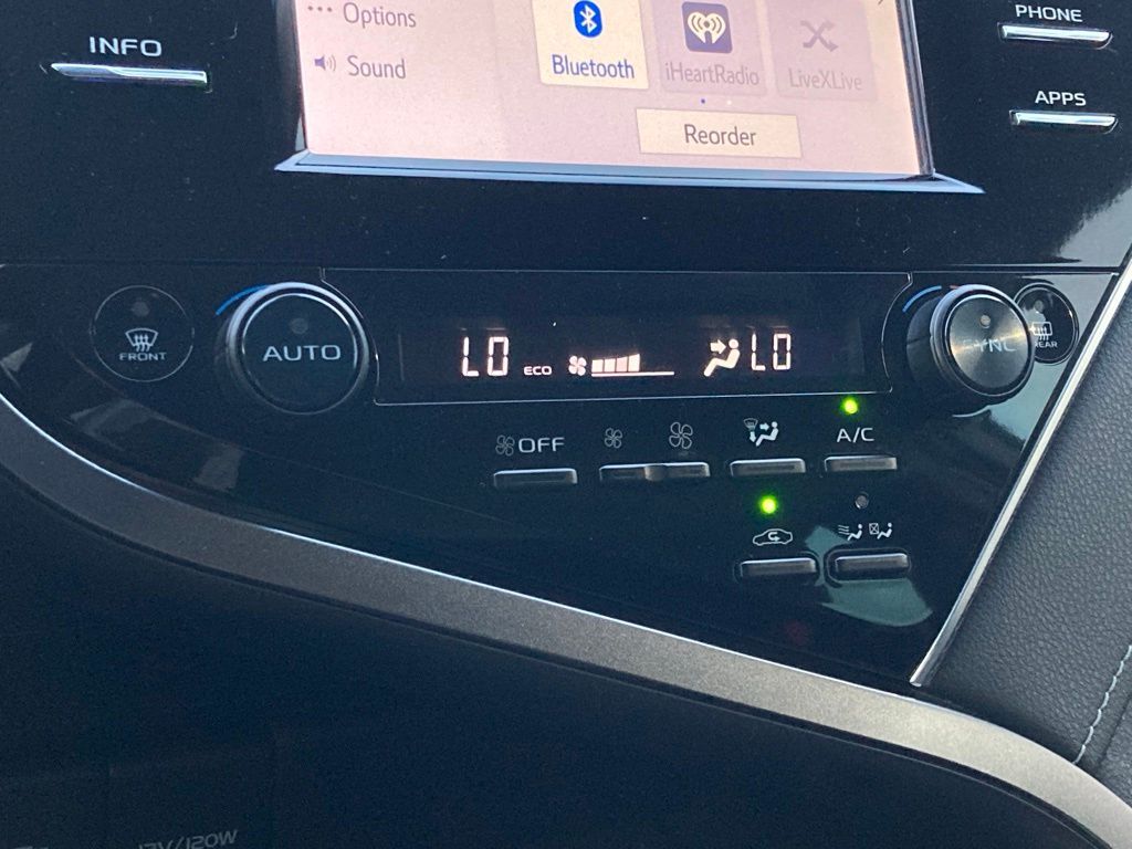 2018 Toyota Camry Hybrid SE San Antonio TX
