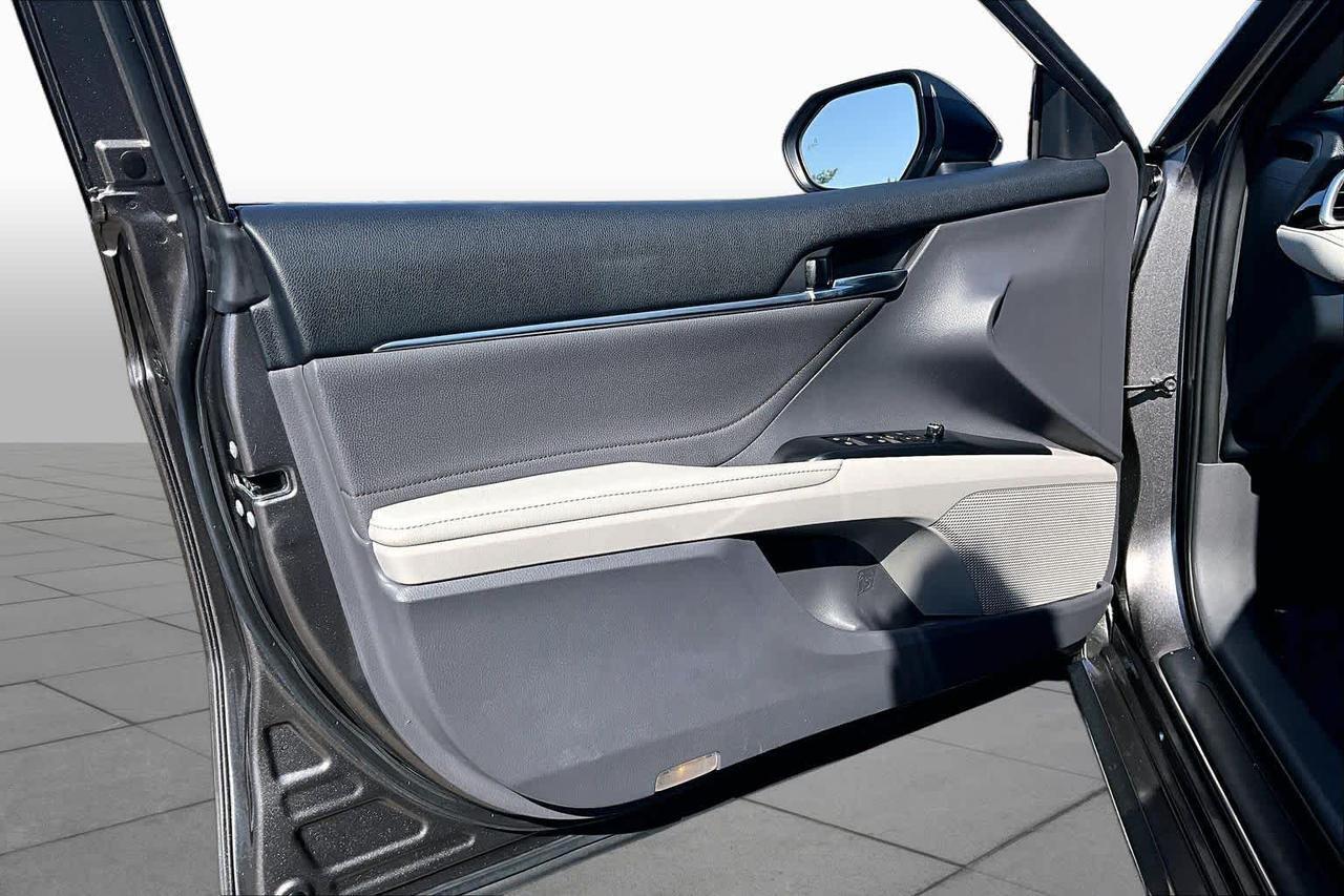 2018 Toyota Camry Hybrid XLE Folsom CA