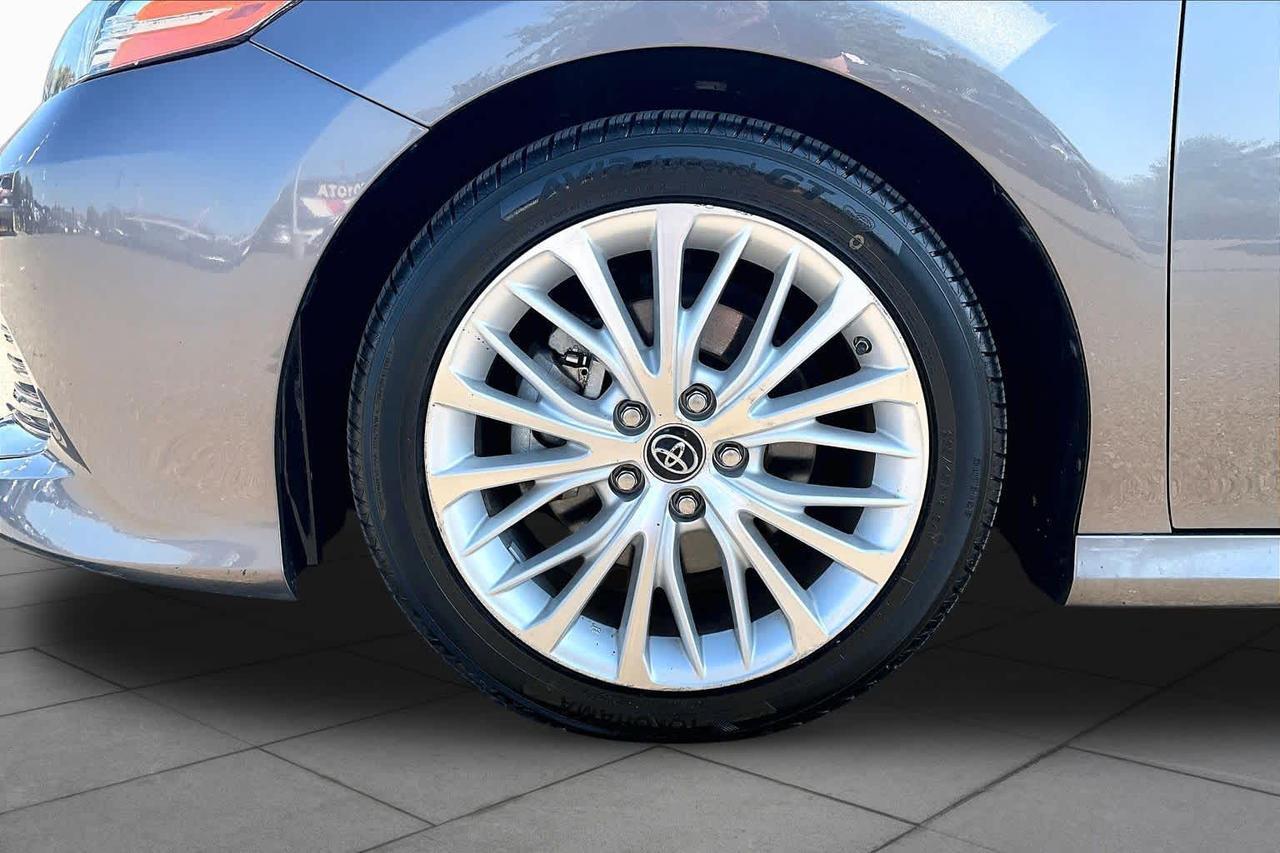 2018 Toyota Camry Hybrid XLE Folsom CA
