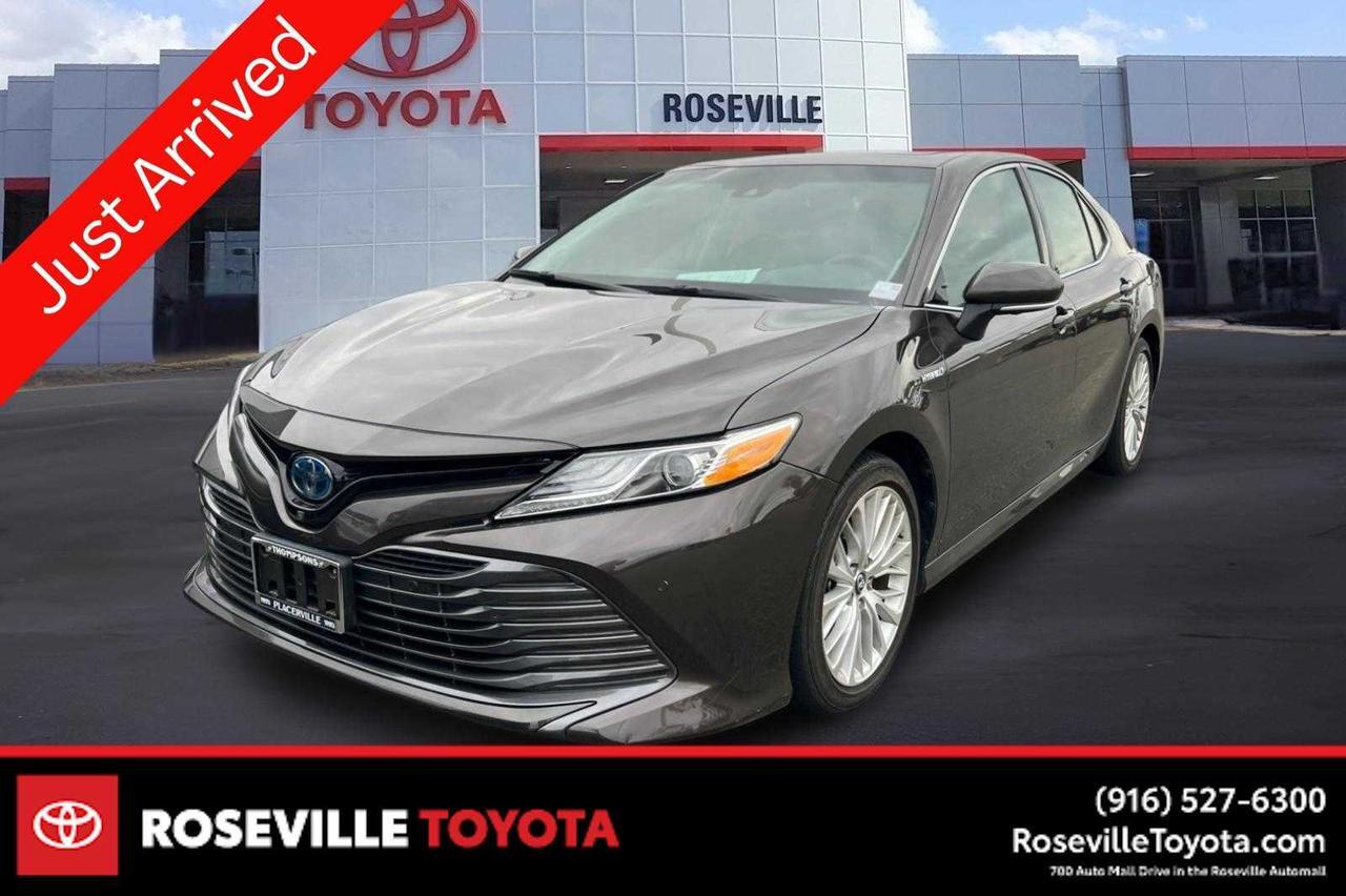 2018 Toyota Camry Hybrid XLE