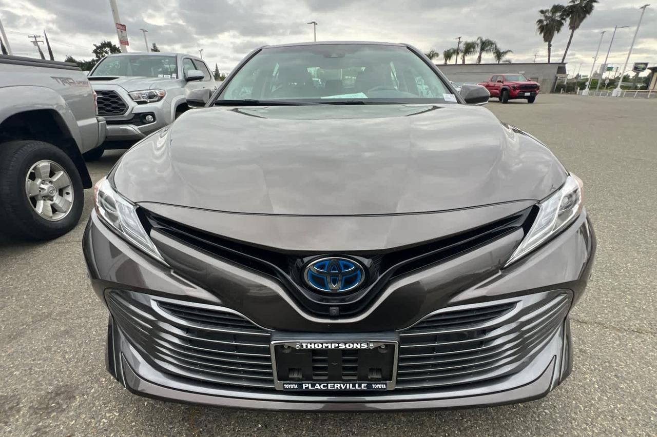 2018 Toyota Camry Hybrid XLE