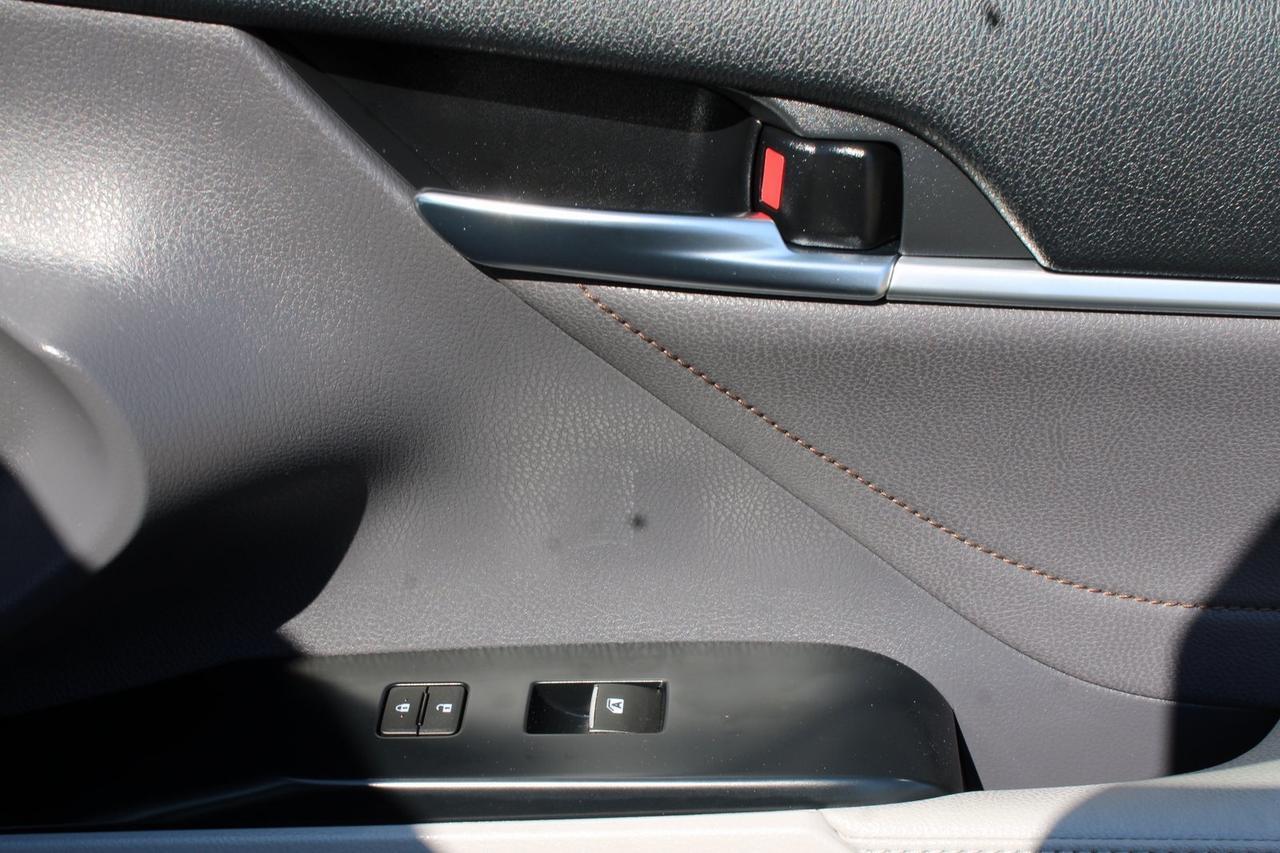 2018 Toyota Camry Hybrid XLE Stafford VA