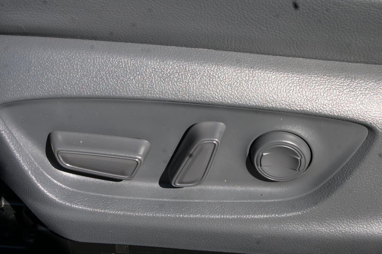 2018 Toyota Camry Hybrid XLE Stafford VA