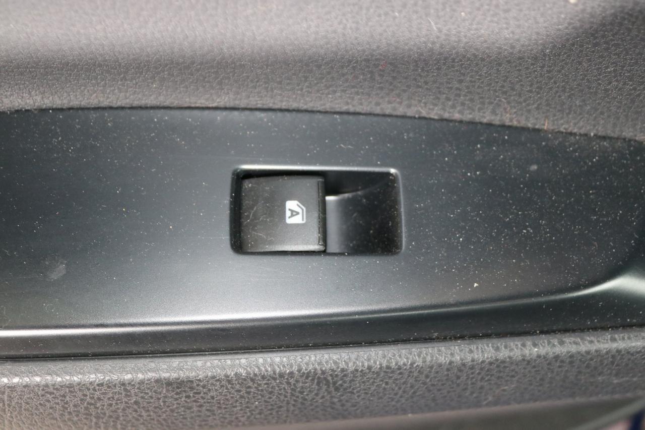 2018 Toyota Camry Hybrid Fredericksburg VA