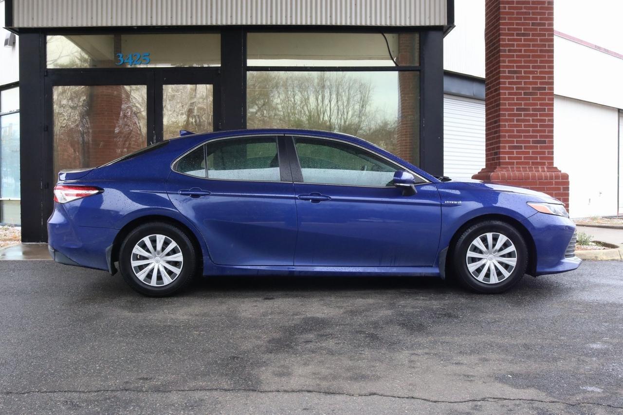 2018 Toyota Camry Hybrid Fredericksburg VA