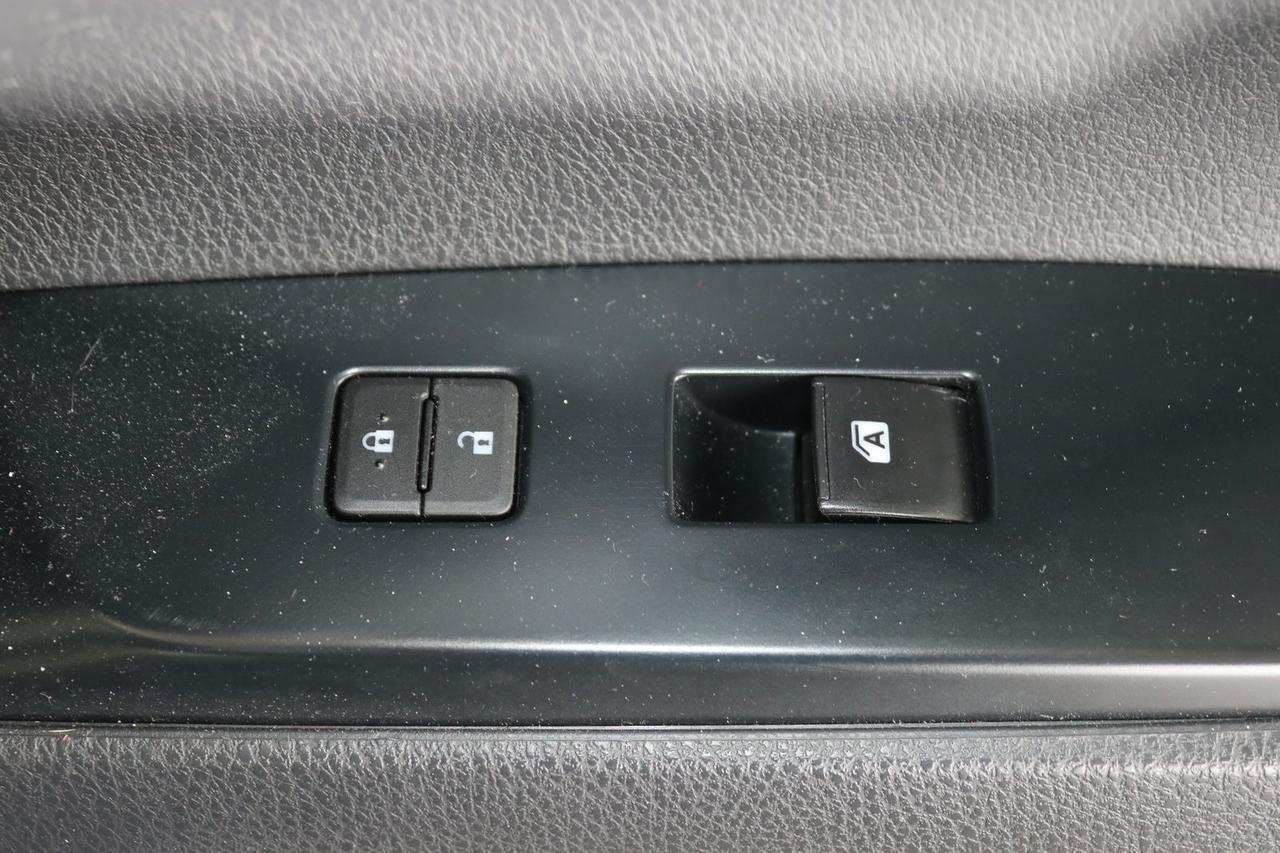 2018 Toyota Camry Hybrid Fredericksburg VA