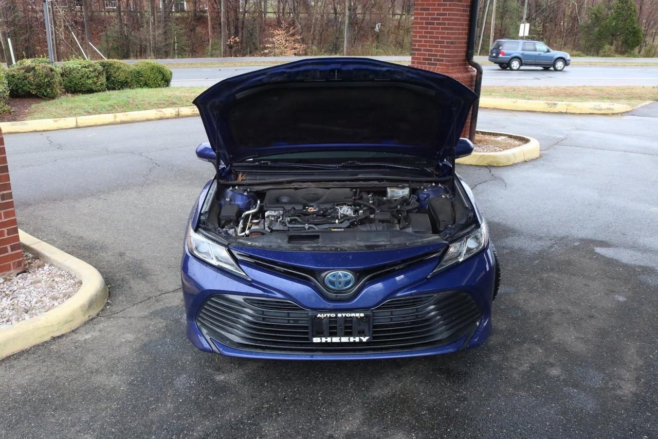 2018 Toyota Camry Hybrid Fredericksburg VA