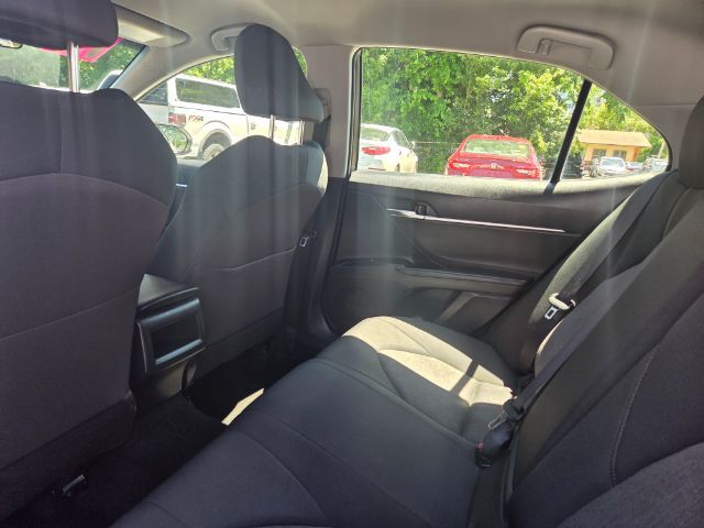 2018 Toyota Camry LE Elgin IL