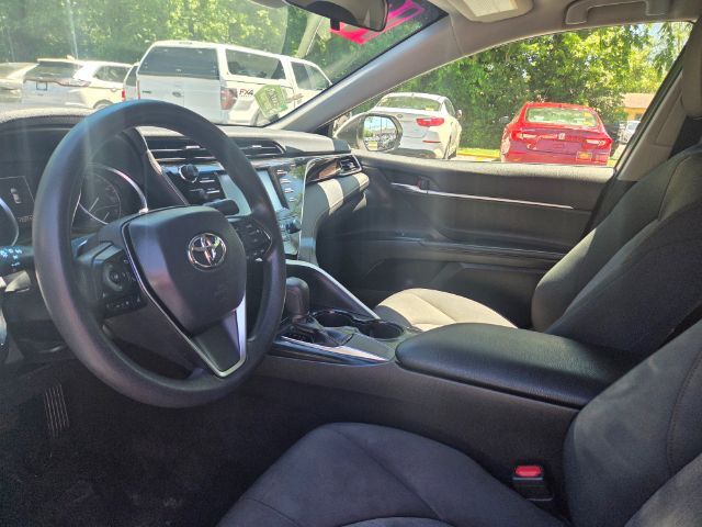 2018 Toyota Camry LE Elgin IL