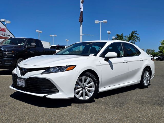 2018 Toyota Camry LE