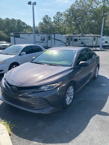 2018 Toyota Camry LE
