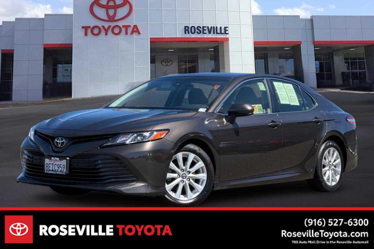 2018 Toyota Camry LE