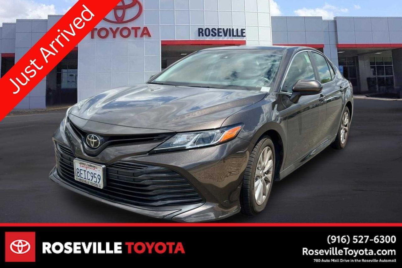 2018 Toyota Camry LE