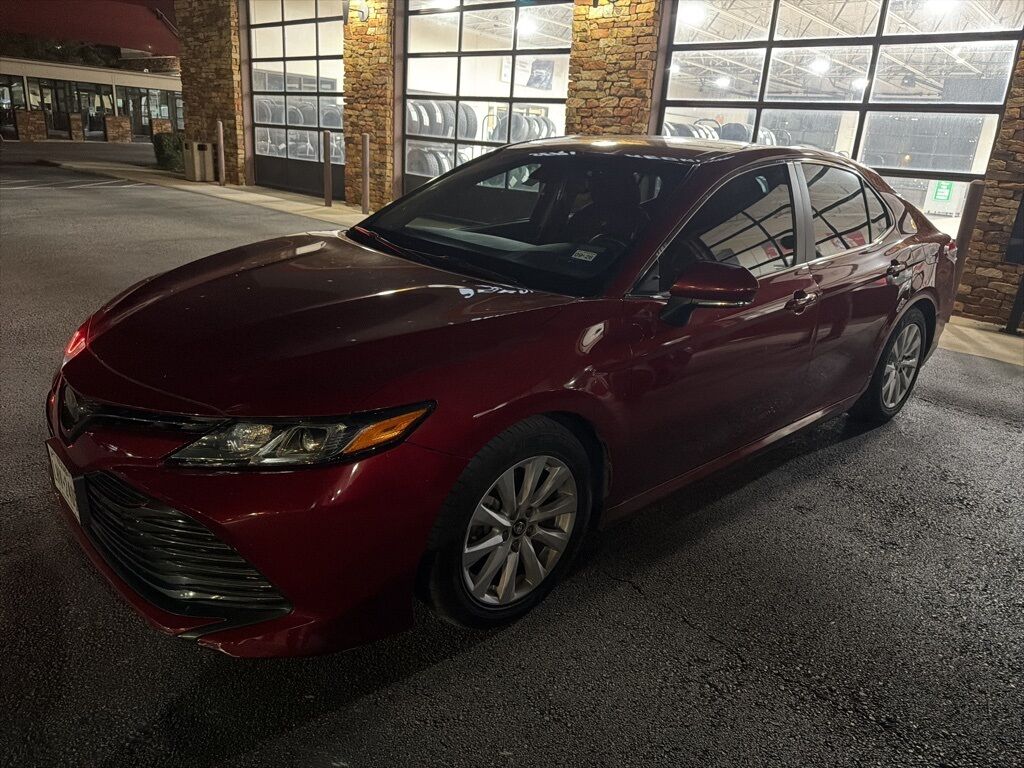 2018 Toyota Camry LE