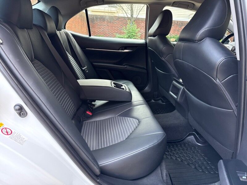 2018 Toyota Camry SE Arlington VA