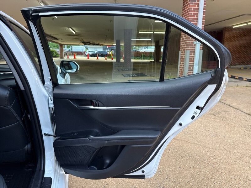 2018 Toyota Camry SE Arlington VA