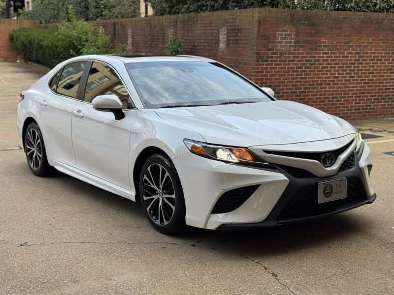 2018 Toyota Camry SE Arlington VA