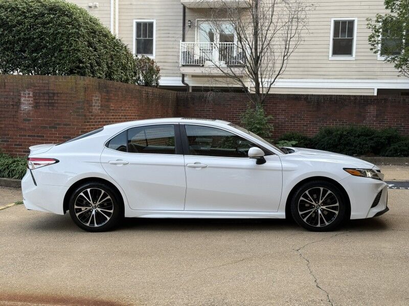 2018 Toyota Camry SE Arlington VA